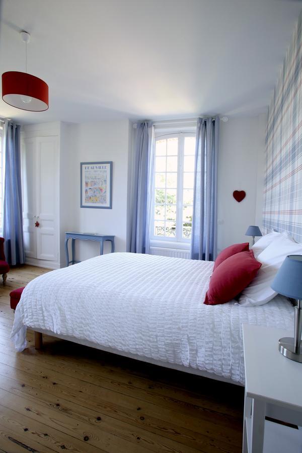Bed and Breakfast Manoir Le Mesnil Сен-Мартен-о-Шартрен Экстерьер фото